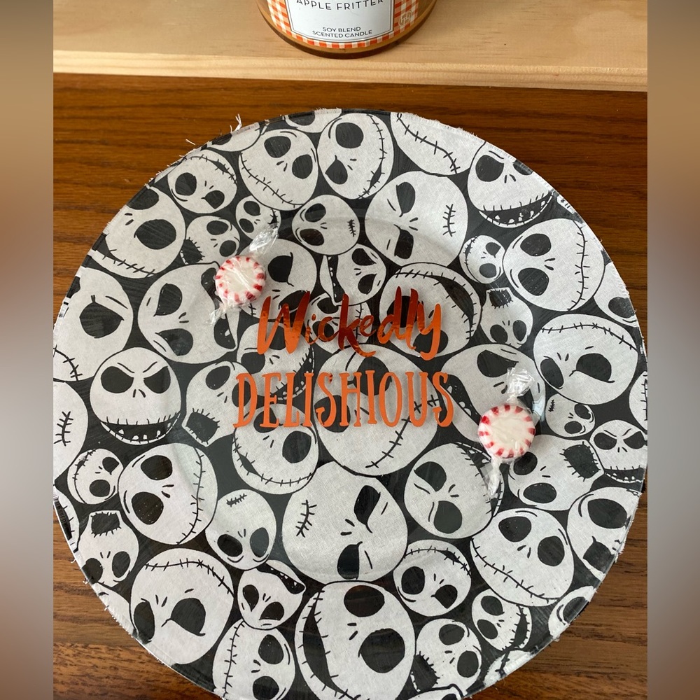 Decorative Ghoulish Halloween Plate